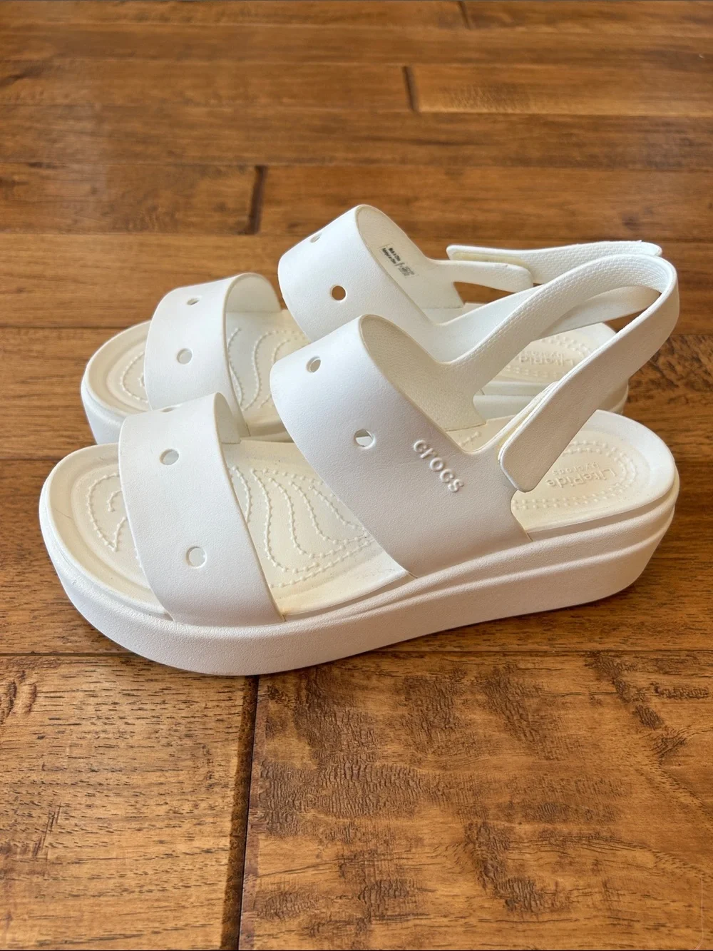 Crocs Brooklyn 4U Platform Sandals Stucco White Womens Size 7